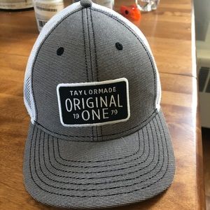Men’s taylormade hat